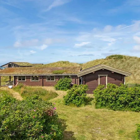 2 Bedroom Lovely In