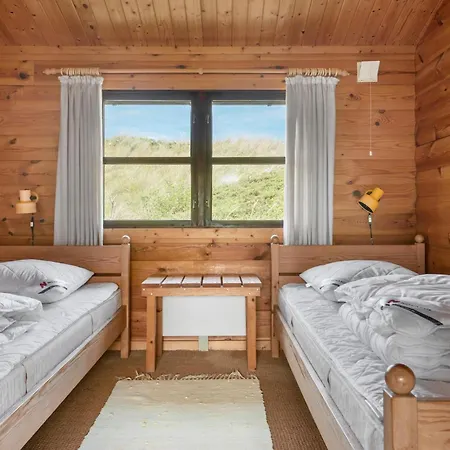 Σπίτι διακοπών 2 Bedroom Lovely In