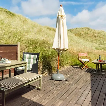 2 Bedroom Lovely In *