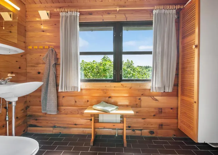 Feriehus 2 Bedroom Lovely In *