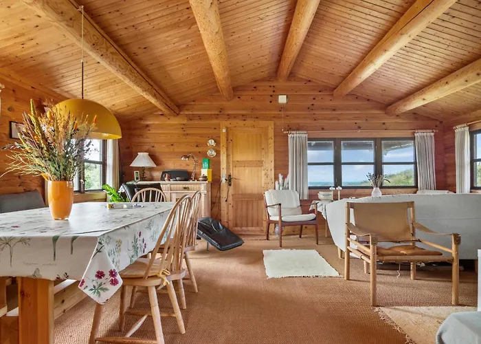 2 Bedroom Lovely In * Saltum
